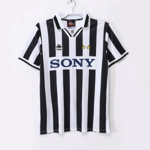 Juventus 1995-97 Home Shirt
