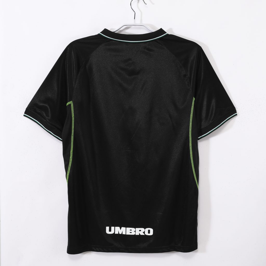 Manchester United 1998-99 Tercera camiseta
