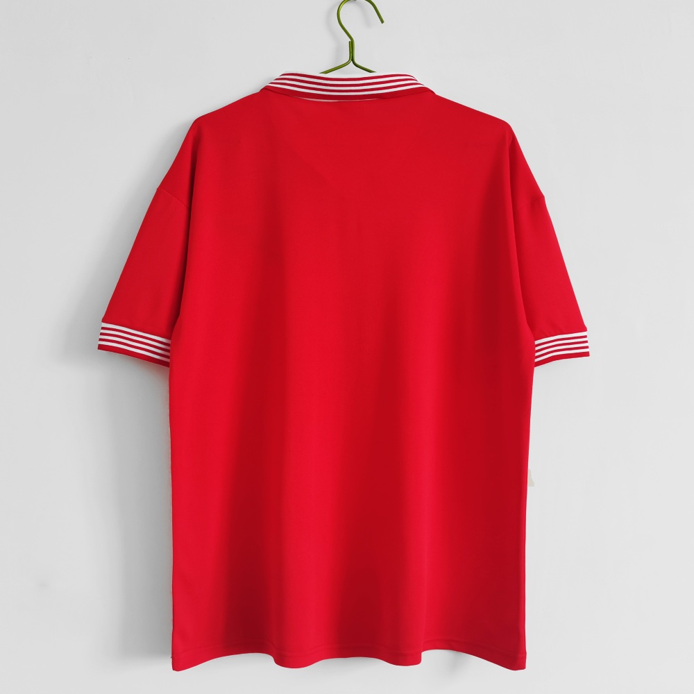 Manchester United 1976-77 Camiseta local