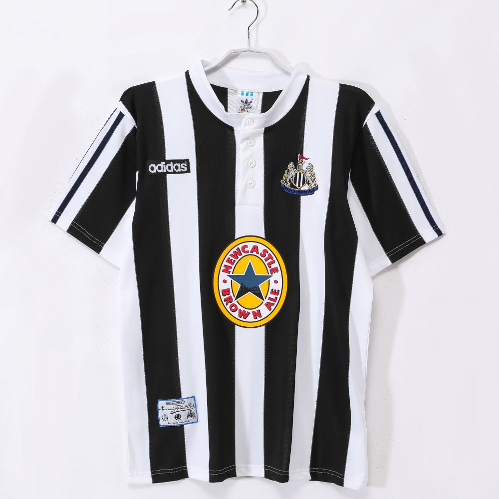 Newcastle United 1995-97 Camiseta local