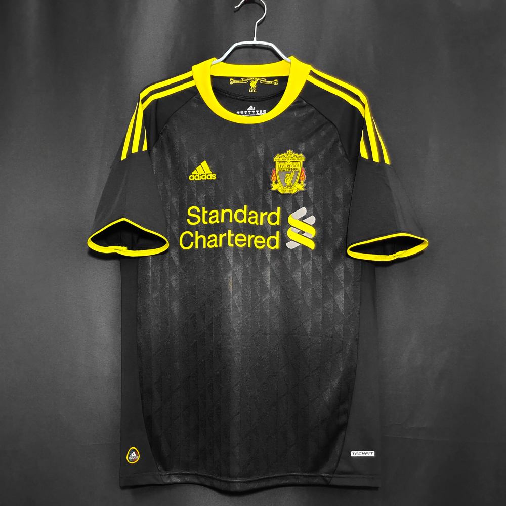 Liverpool 2010-11 Tercera camiseta
