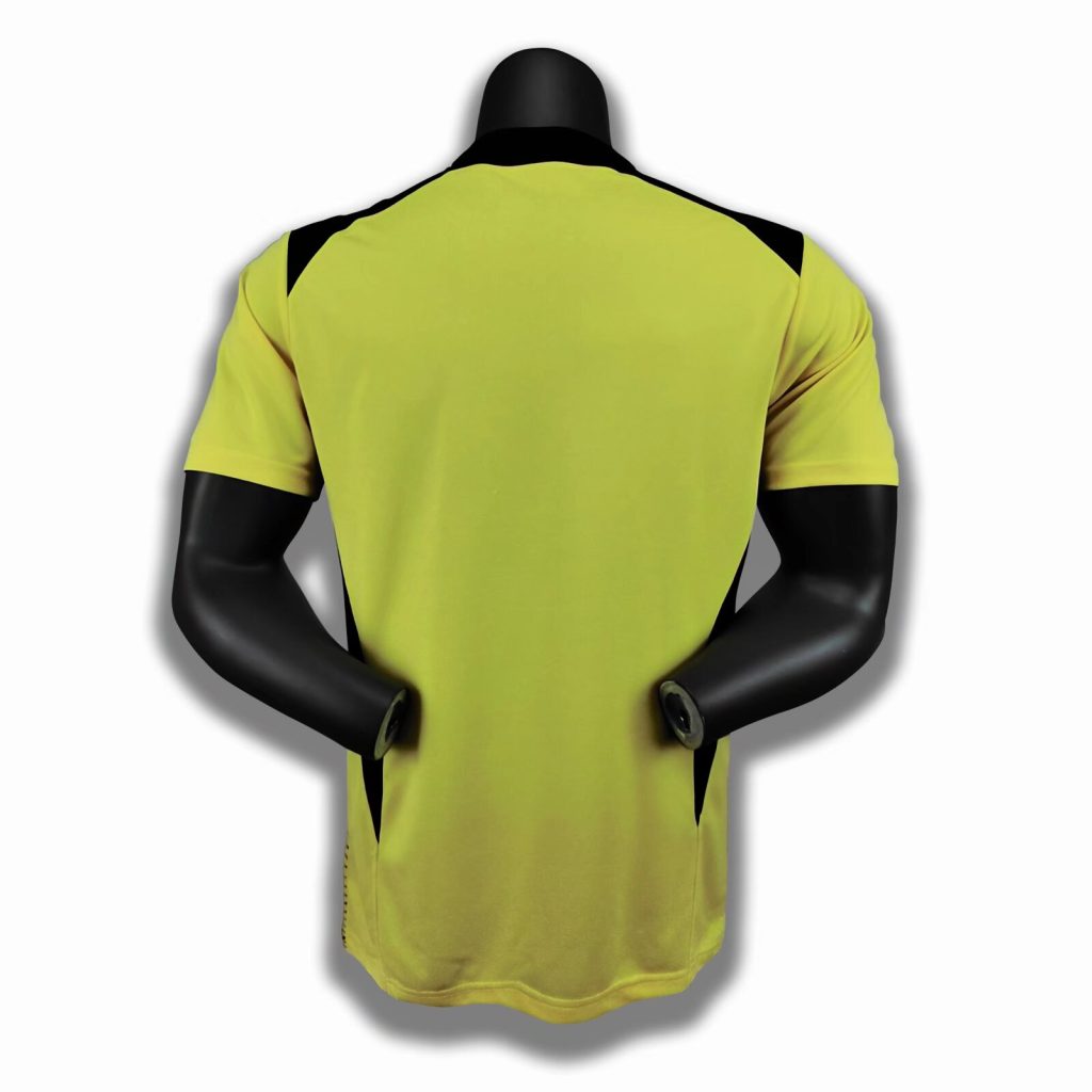 Liverpool 2004-05 Camiseta visitante