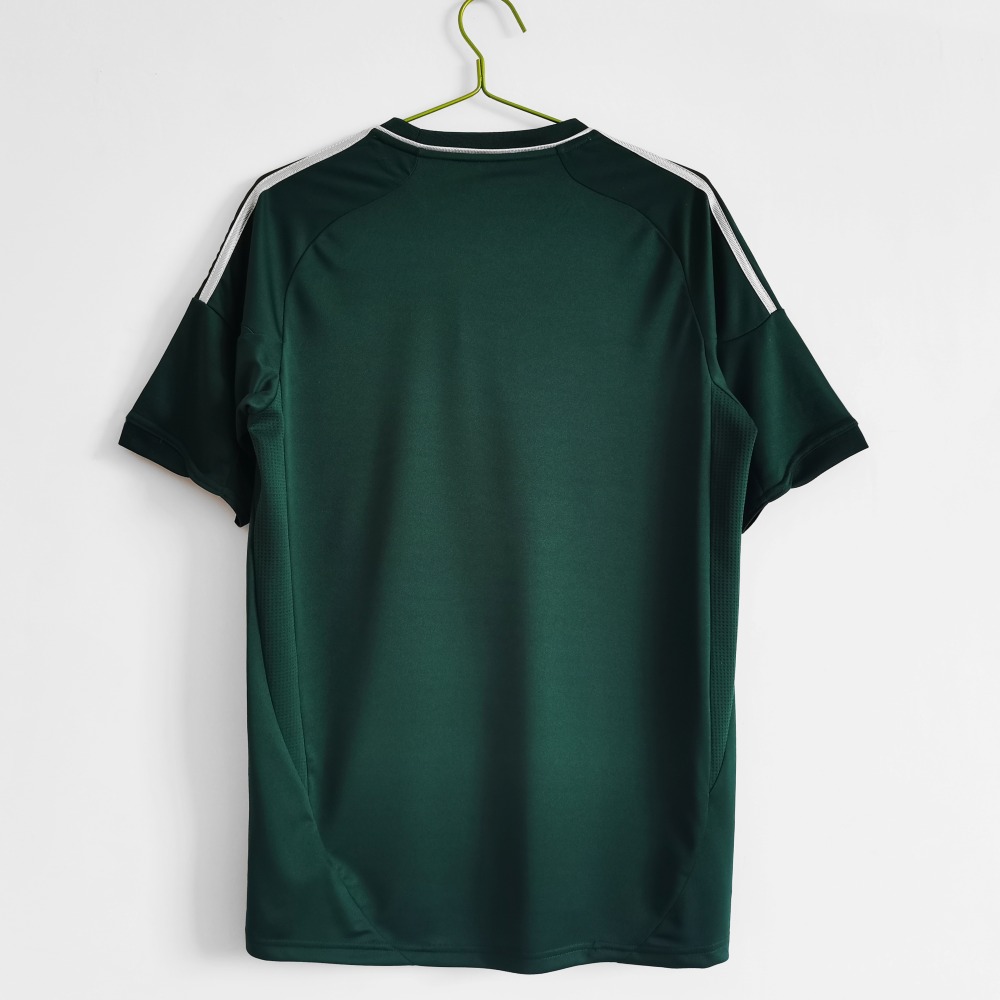 Real Madrid 2012-13 Tercera camiseta