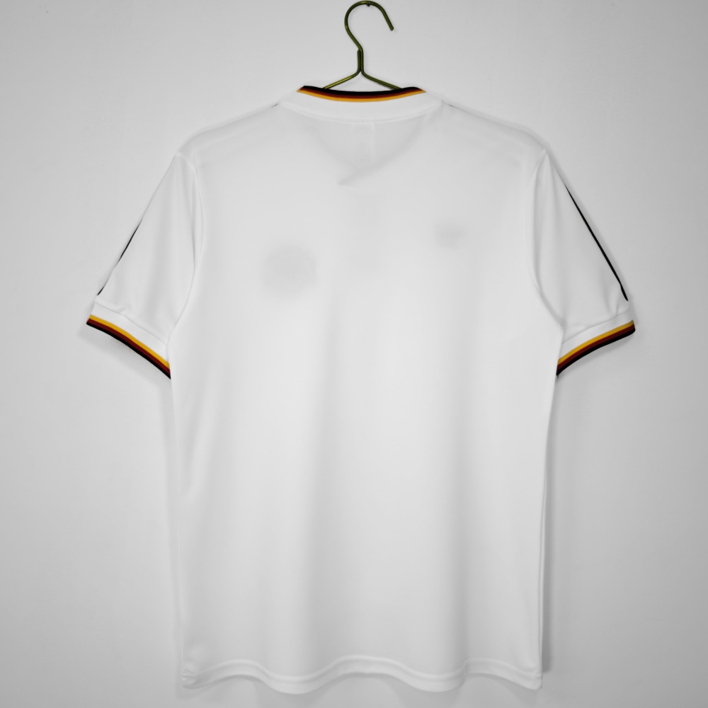 Alemania 1986 Camiseta local