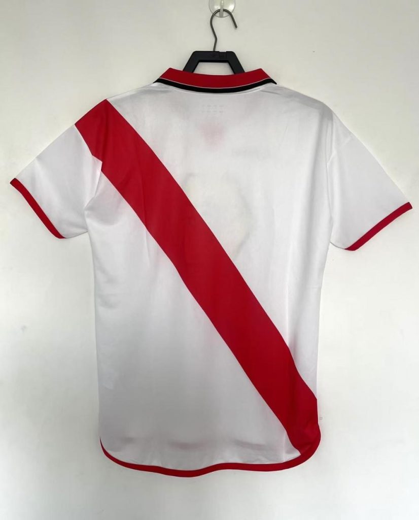 Rayo Vallecano 2001-02 Camiseta local