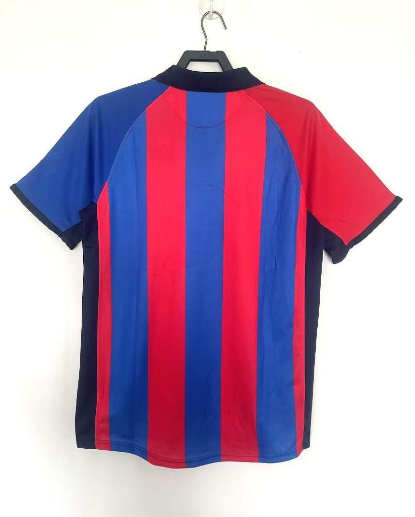 Barcelona 2001-02 Camiseta local