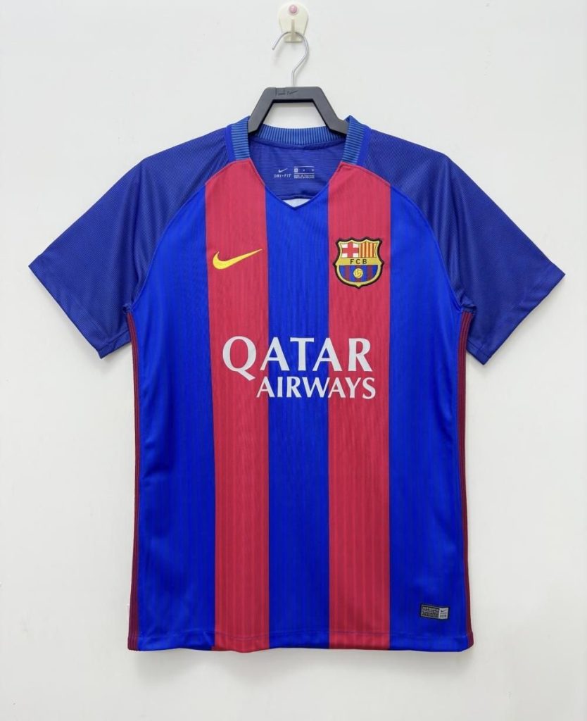 Barcelona 2016-17 Camiseta local