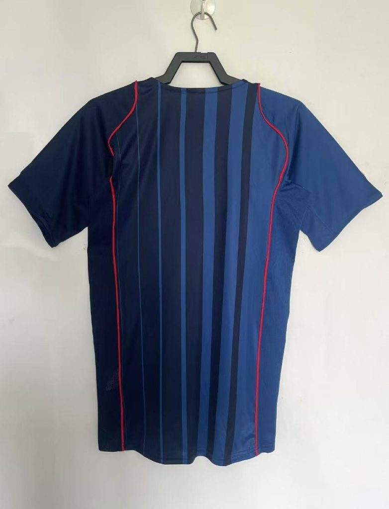 Barcelona 2004-05 Camiseta visitante