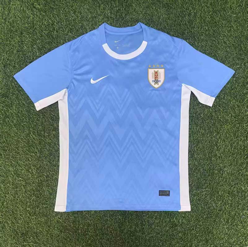 Uruguay 2025 Camiseta local