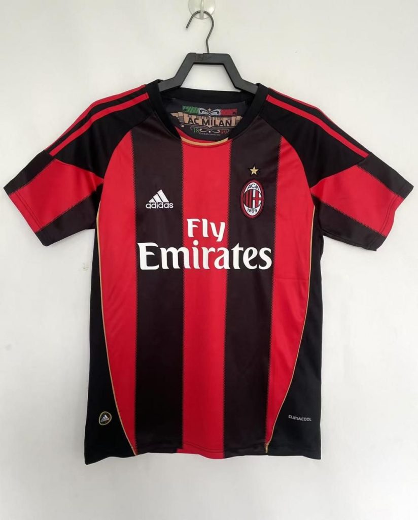 AC Milan 2010-11 Camiseta local