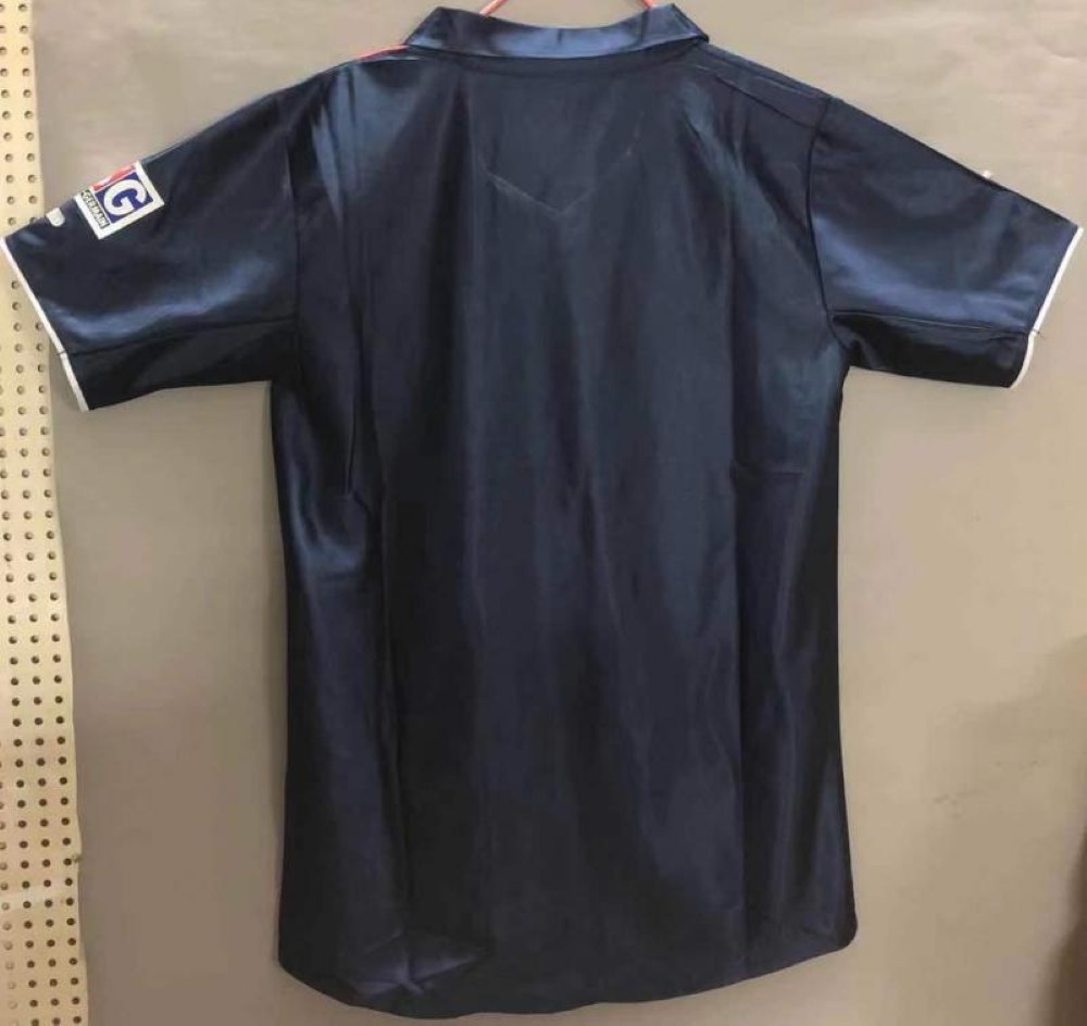 Paris Saint-Germain 2001-02 Camiseta local