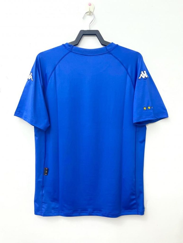 Italia 2000 Camiseta local