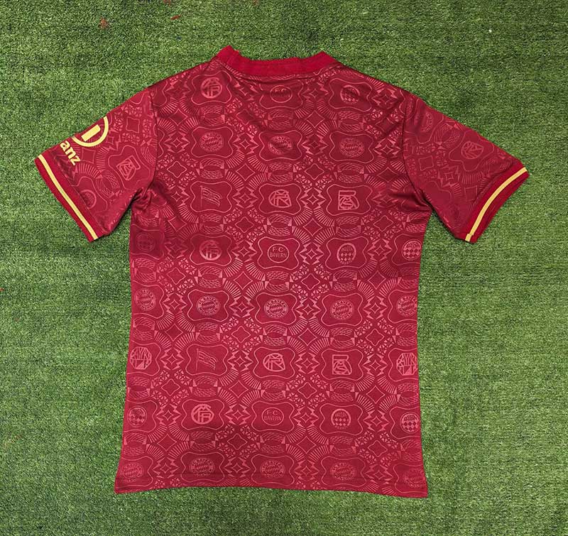 Bayern Munich 125th Aniversario Shirt