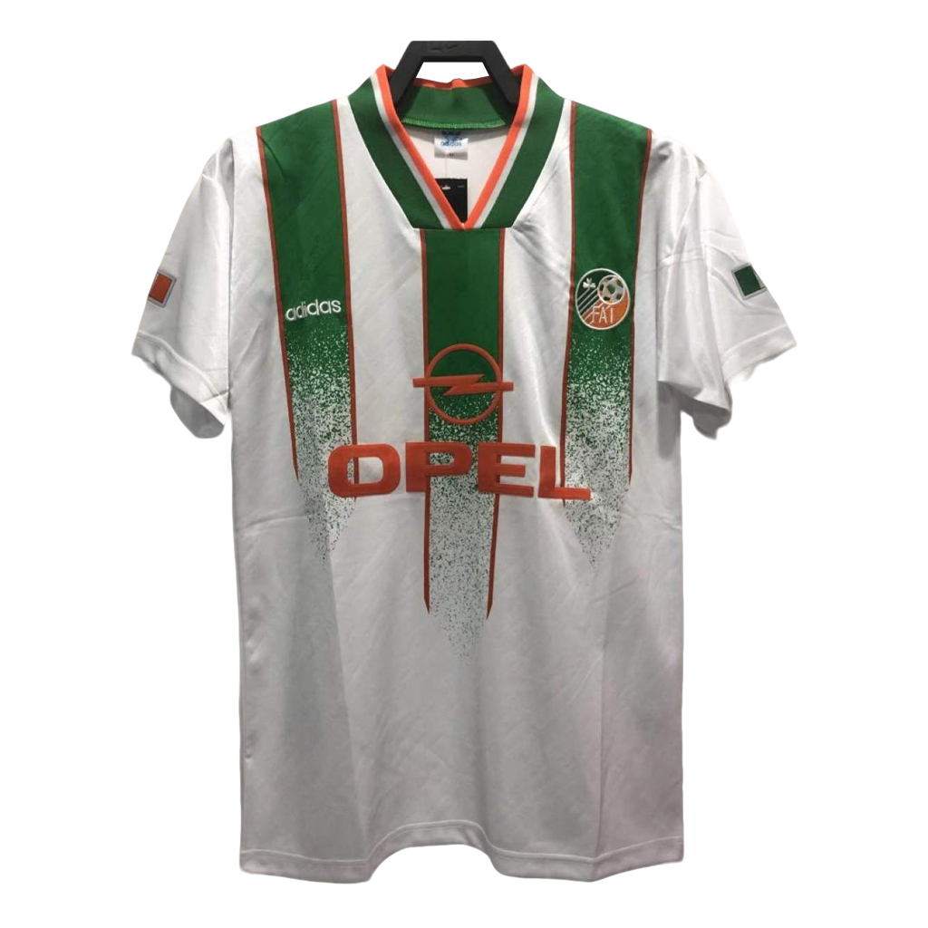 Ireland 1994 Visitante There are ads Shirt