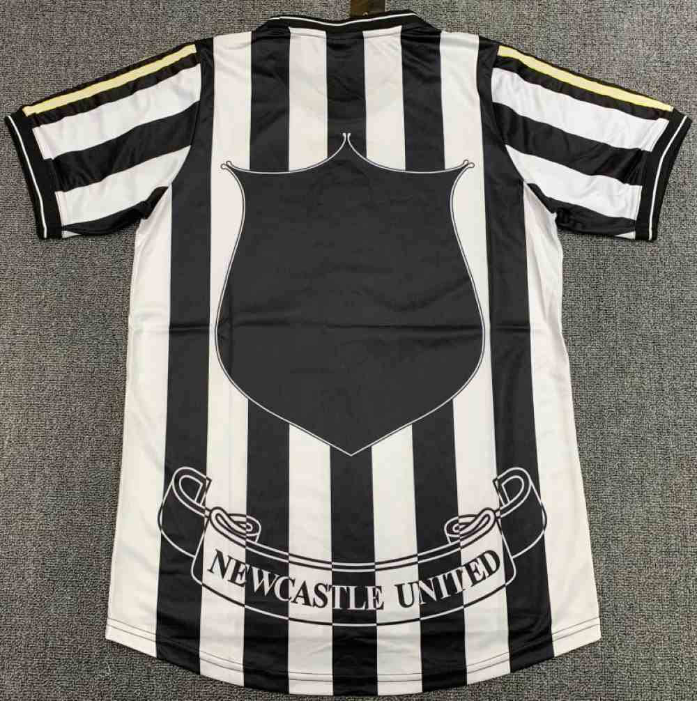 Newcastle United 1997-99 Camiseta local