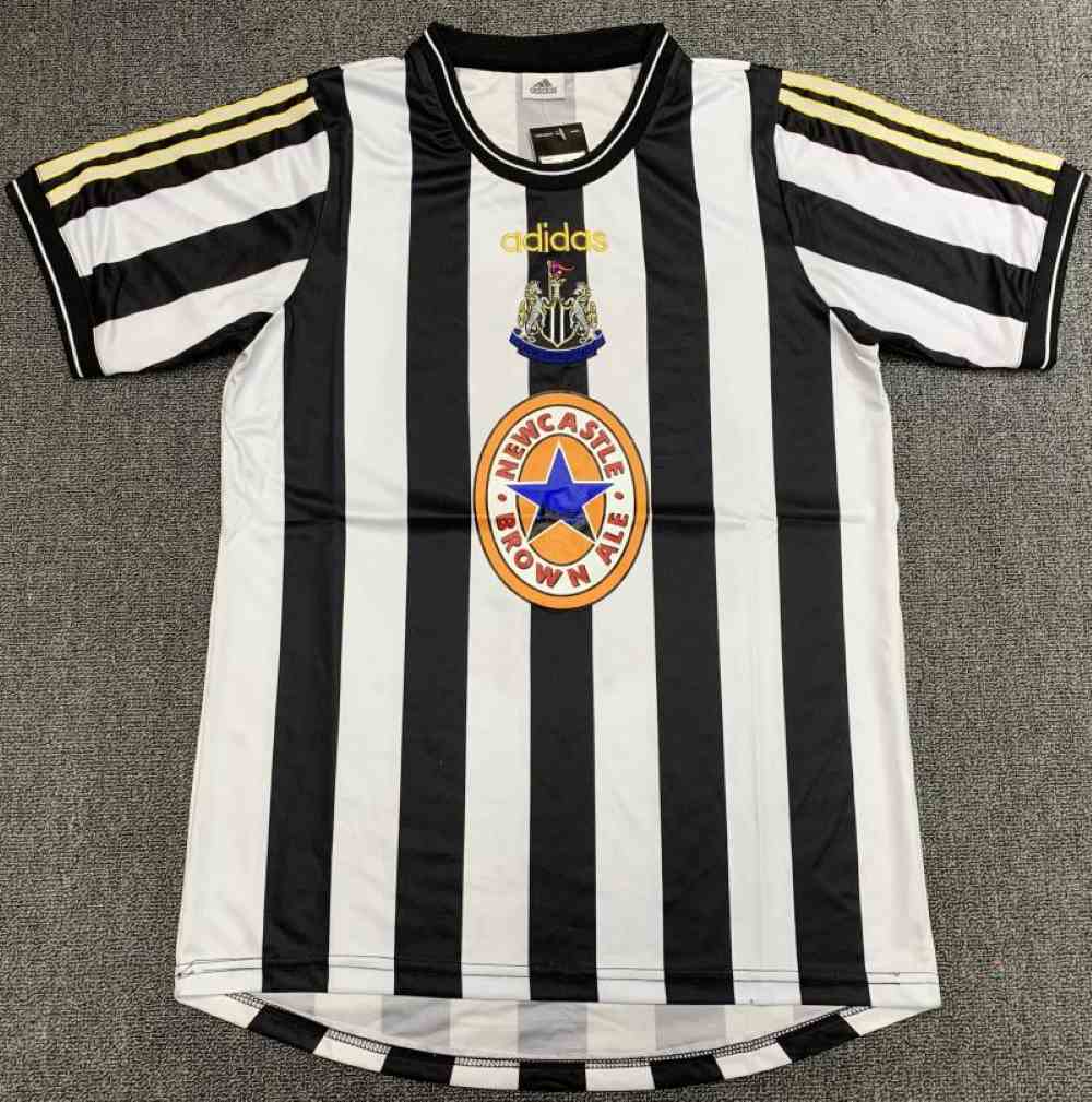 Newcastle United 1997-99 Camiseta local