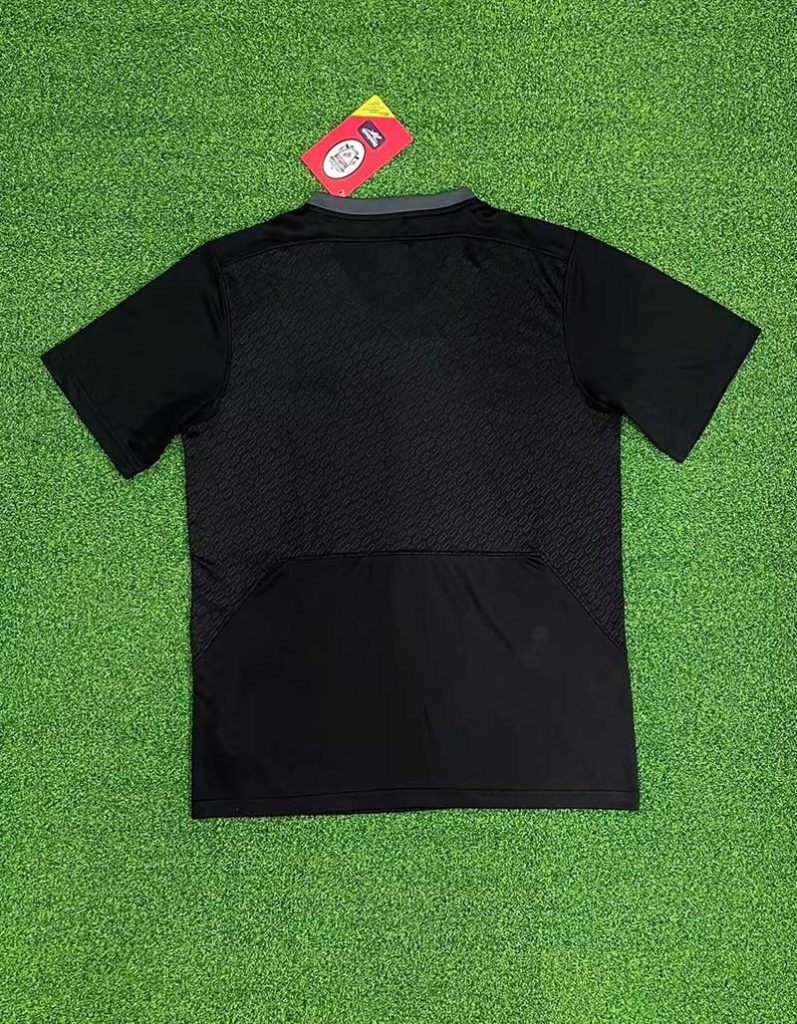 Liverpool 20th Aniversario Campeón Shirt