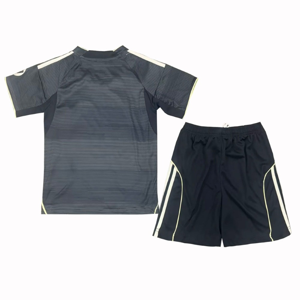 Niños Real Madrid 2025-26 Visitante Kit