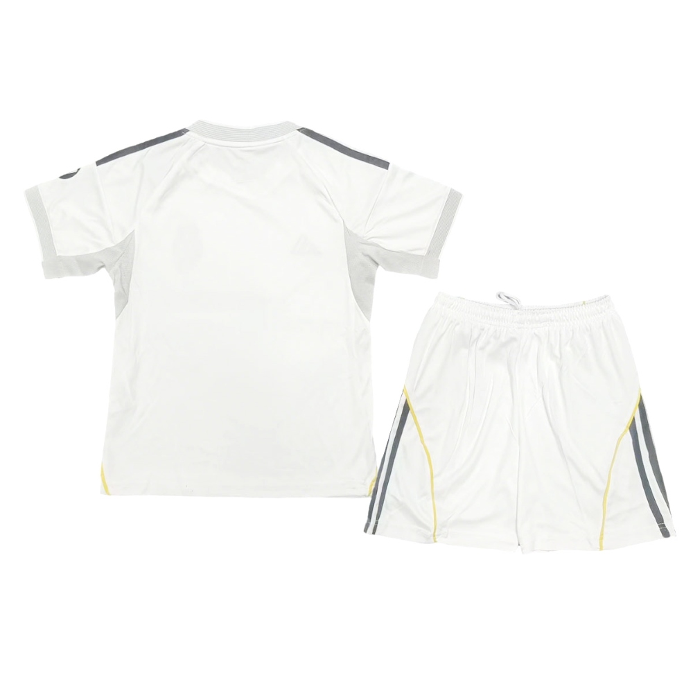 Niños Real Madrid 2025-26 Local Kit
