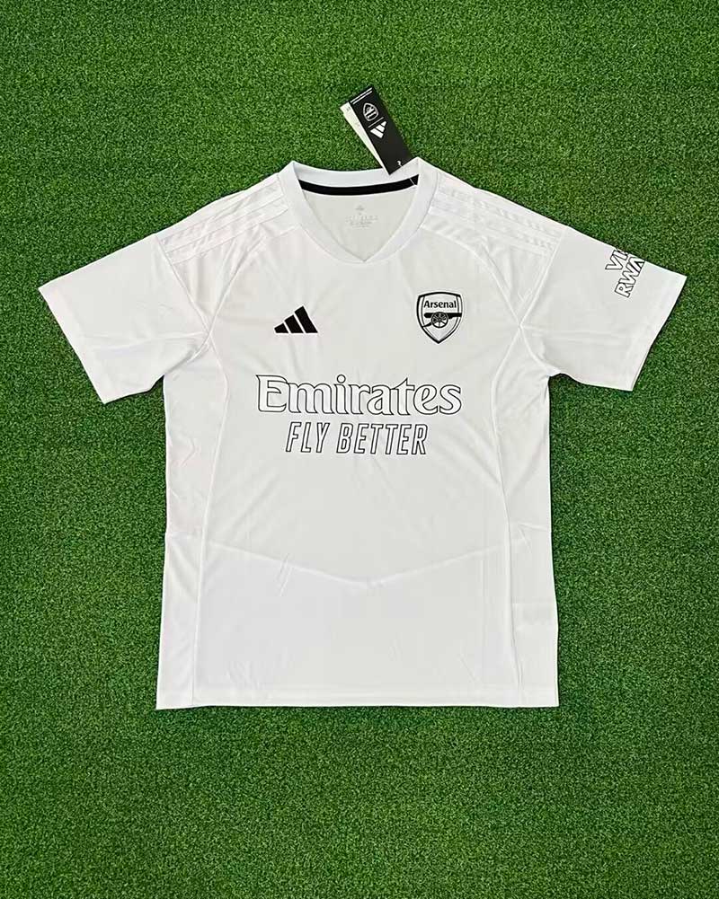 Arsenal 2025-26 Especial Shirt