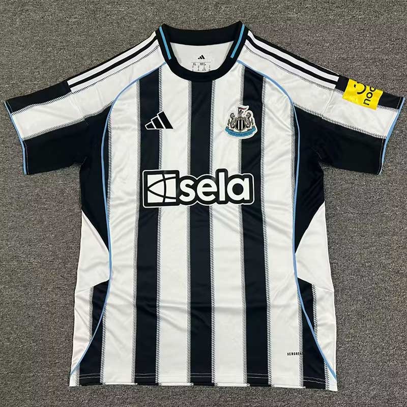 Newcastle United 2025-26 Camiseta local