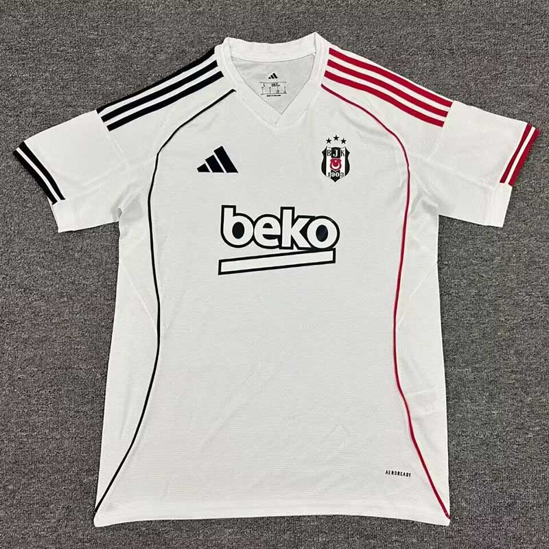 Beşiktaş 2025-26 Camiseta local