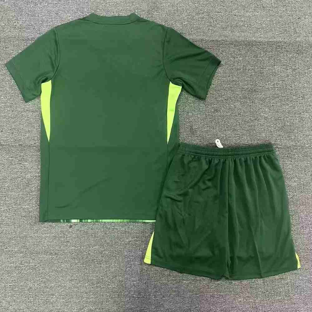 Niños Wolfsburg 2025-26 Local Kit