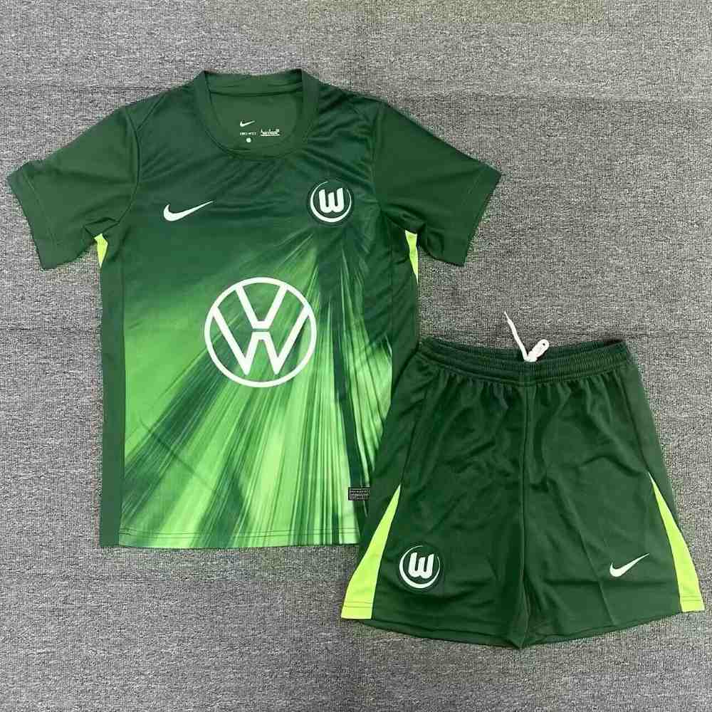 Niños Wolfsburg 2025-26 Local Kit