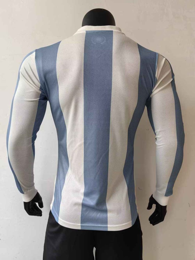 Argentina 2025-26 Camiseta local versión jugador de manga larga