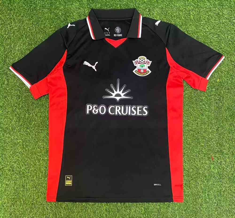 Southampton 2025-26 Tercera camiseta