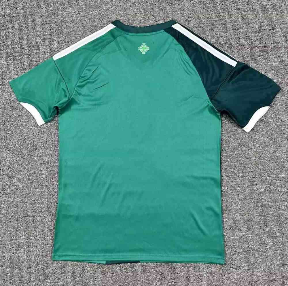 Irlanda del Norte 2025-26 Camiseta local