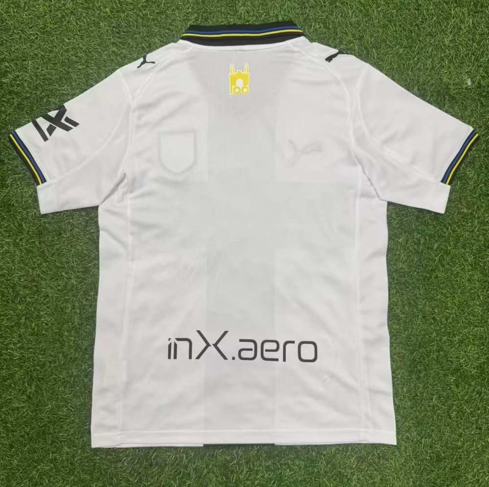 Parma 2025-26 Camiseta local
