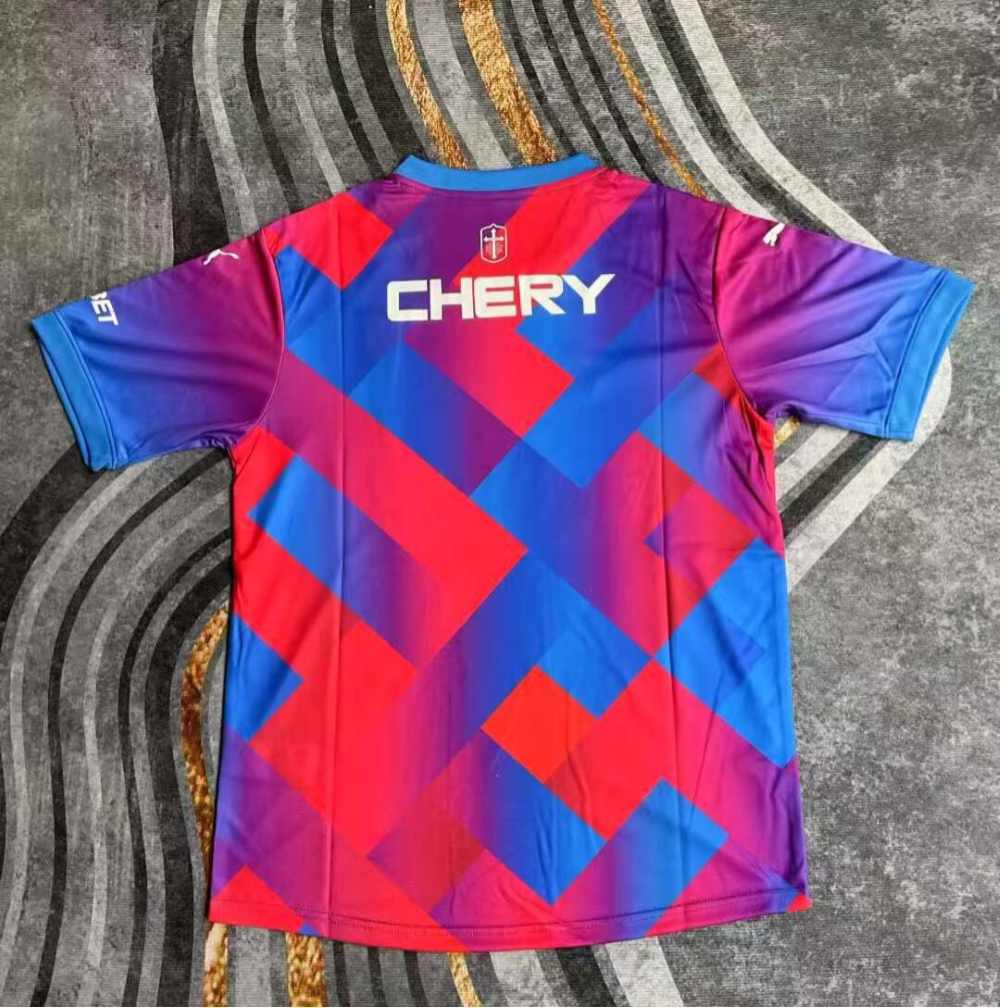 Universidad Católica 2025-26 Tercera camiseta