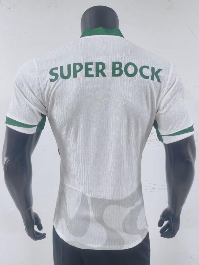 Sporting CP Lisbon 2025-26 Cuarta Camiseta versión jugador