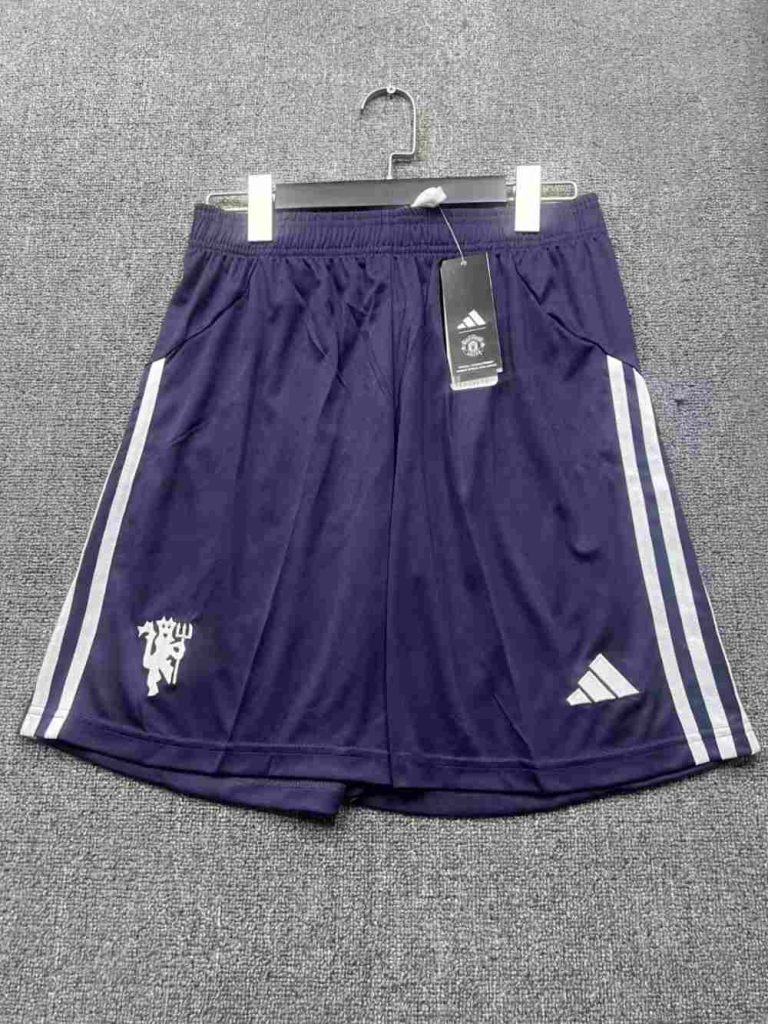 Manchester United 2025-26 Visitante Shorts
