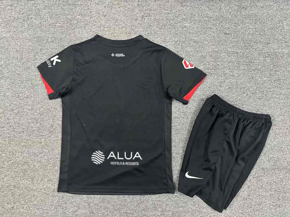 Niños Mallorca 2025-26 Tercera Kit