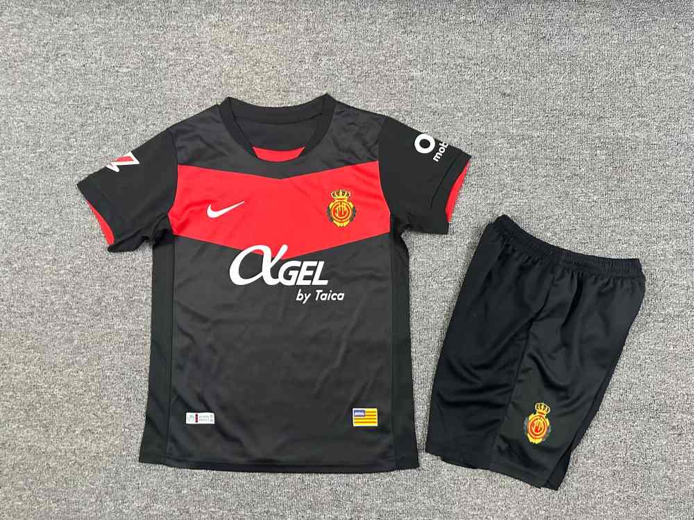Niños Mallorca 2025-26 Tercera Kit