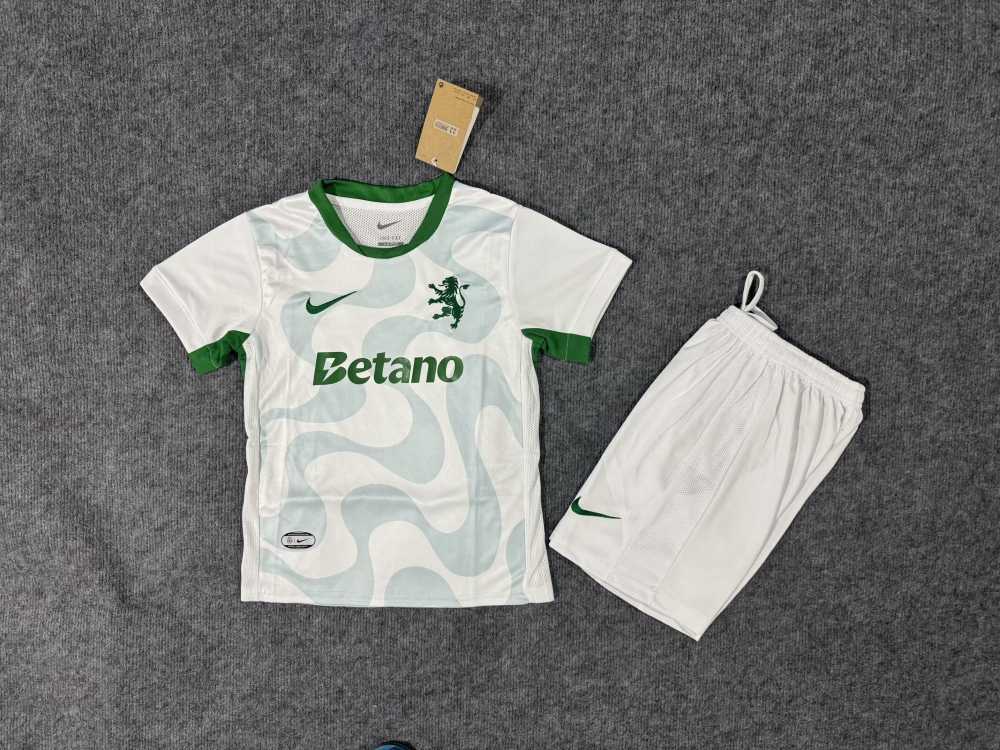 Niños Sporting CP Lisbon 2025-26 Cuarta camiseta
