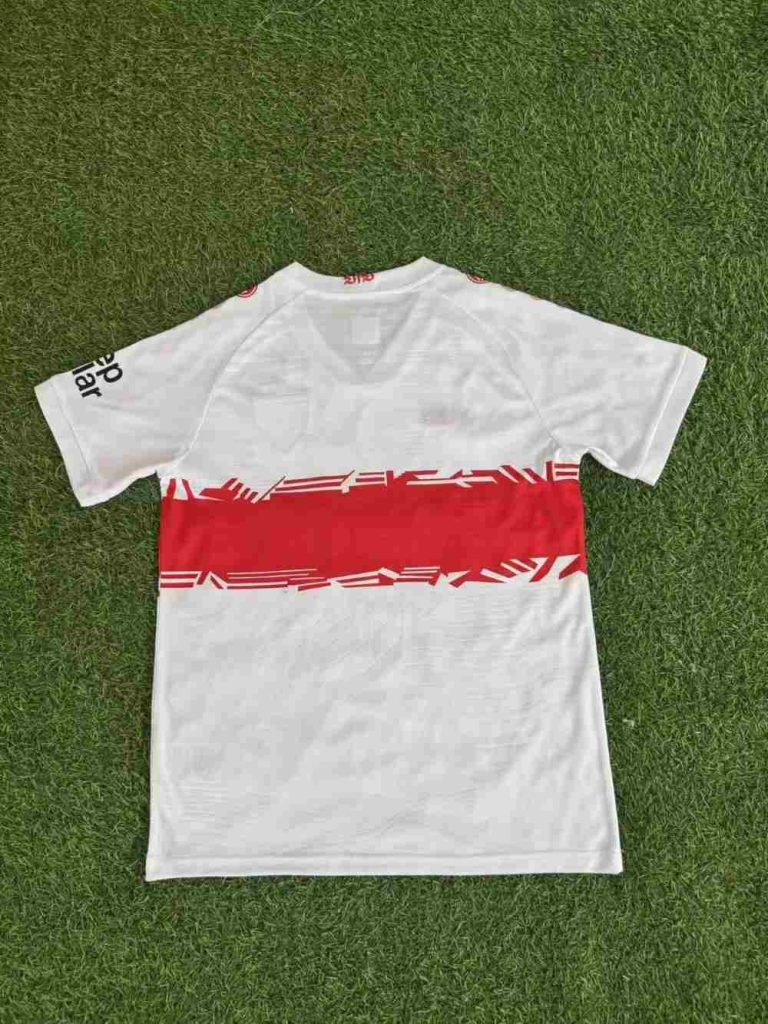 Stuttgart 2025-26 Camiseta local
