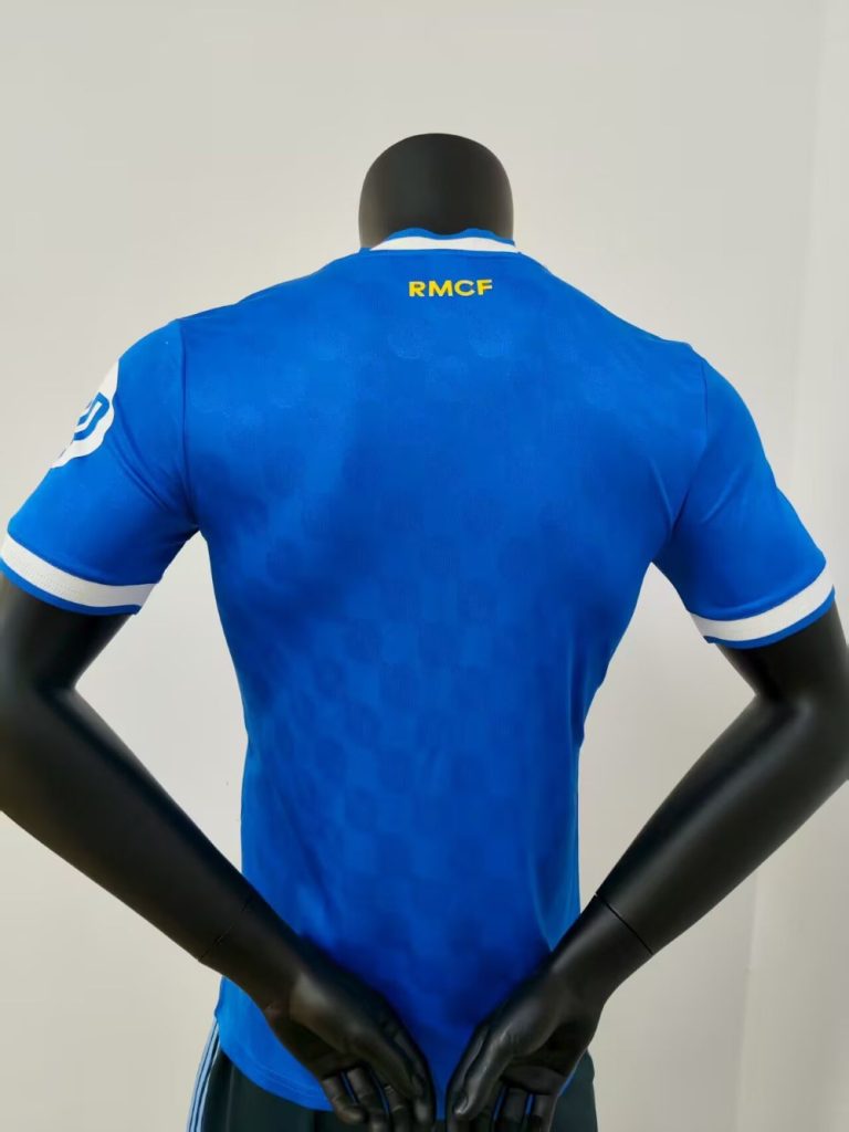 Real Madrid 2025-26 Tercera camiseta versión jugador