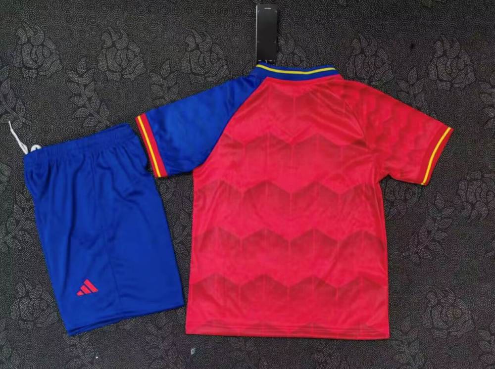 Niños España 2025-26 Especial Kit