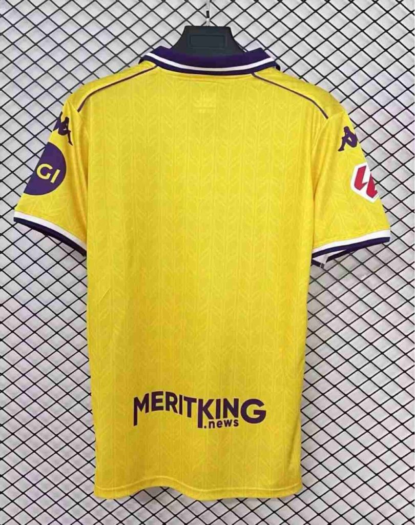 Real Valladolid 2025-26 Tercera camiseta