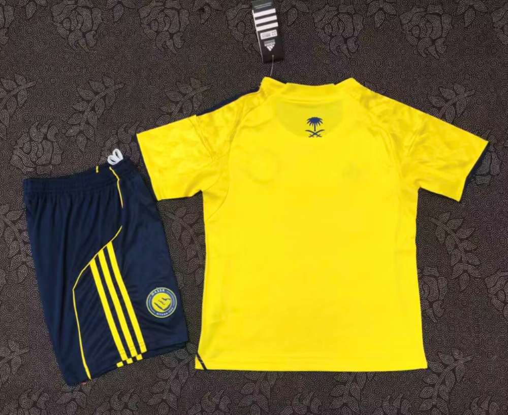 Niños Al Nassr 2025-26 Local Kit