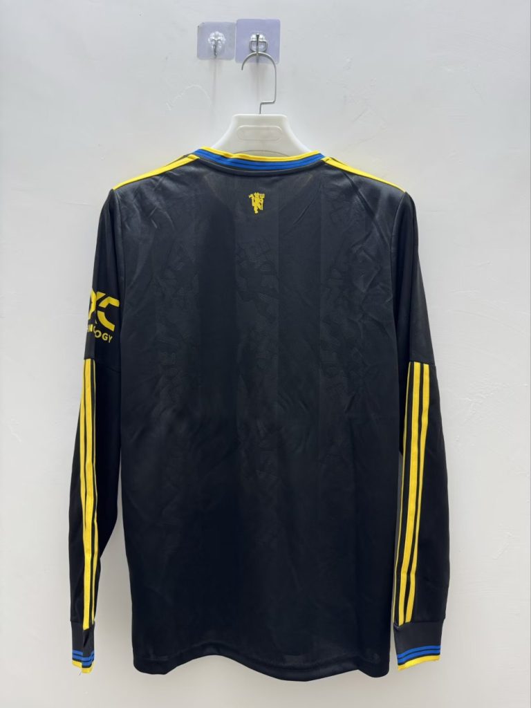 Manchester United 2025-26 Tercera camiseta de manga larga