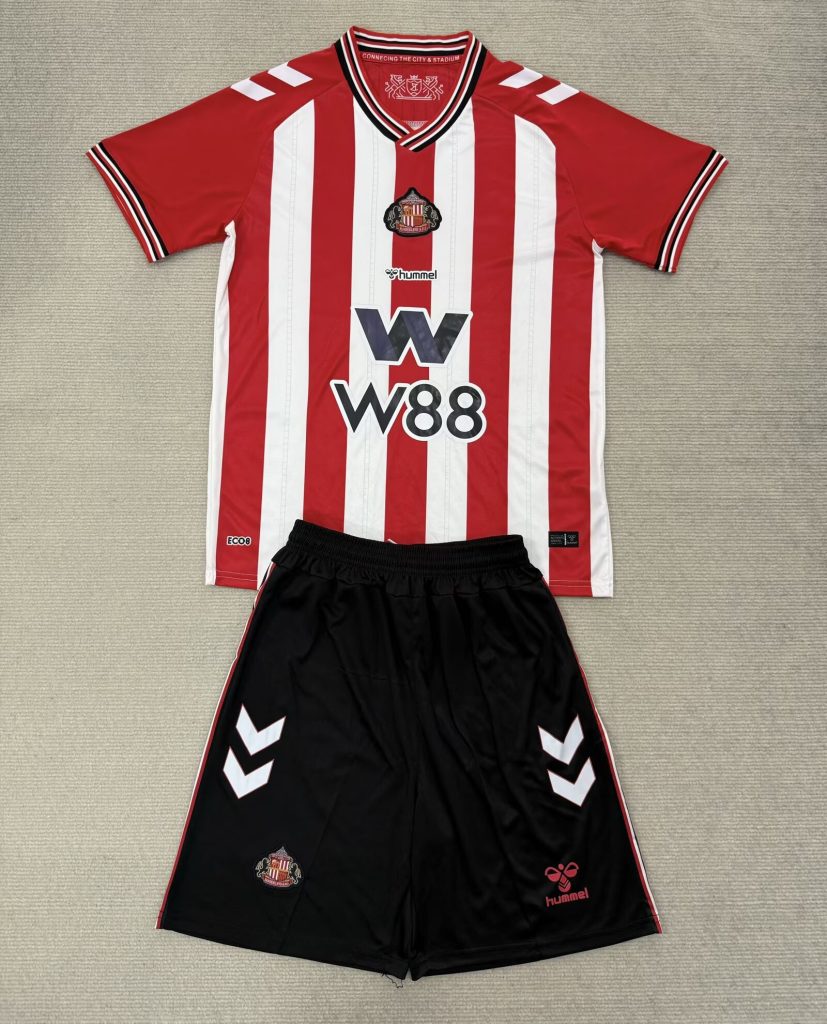 Niños Sunderland 2025-26 Local Kit