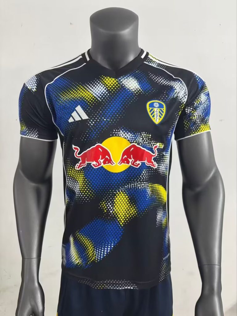 Leeds United 2025-26 Tercera camiseta versión jugador
