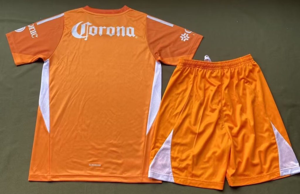 Niños Club América 2025-26 Goalkeeper Kit