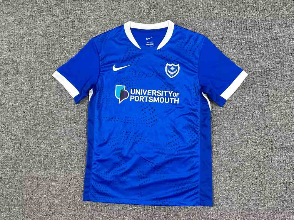 Portsmouth 2025-26 Camiseta local