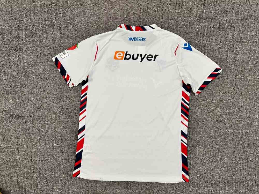 Bolton Wanderers 2025-26 Camiseta local