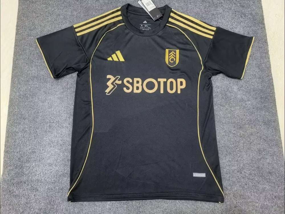 Fulham 2025-26 Tercera camiseta